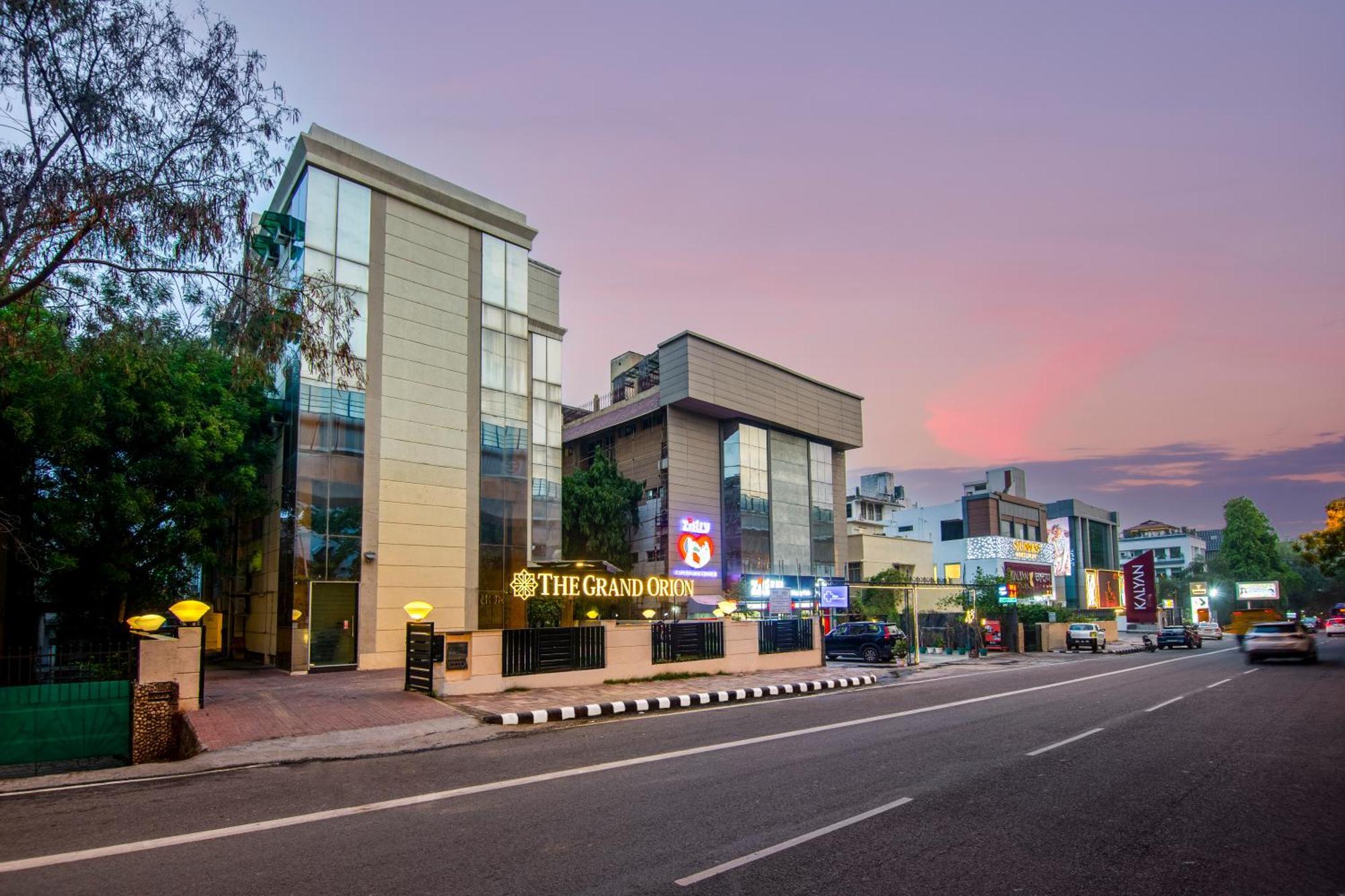 The Grand Orion - Kailash Colony Nova Deli Exterior foto